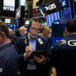 Dow closes 198 pts higher as US stocks close mixed ahead of earnings